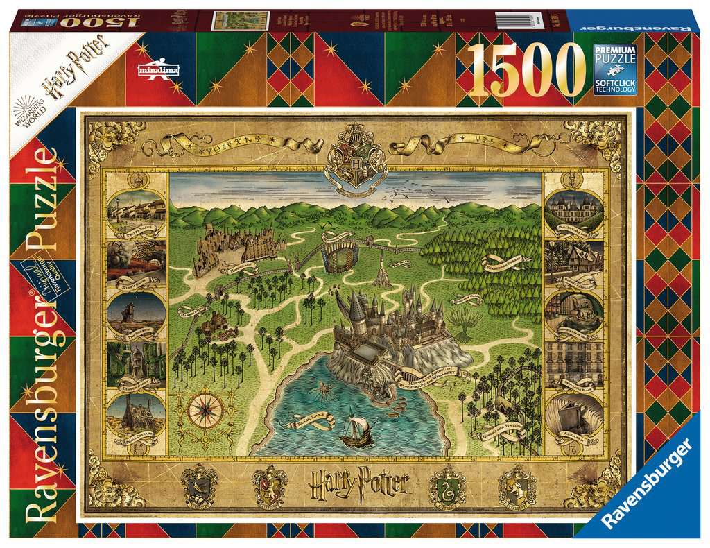 Puzzle Harry Potter – Carte de Poudlard – 1500 pièces – 80 x 60 cm – Ravensburger. Illustration façon parchemin ancien représentant le château, la Forêt Interdite, le Lac Noir et Pré-au-Lard, avec les blasons des quatre maisons. Un puzzle collector idéal pour les fans du Wizarding World.