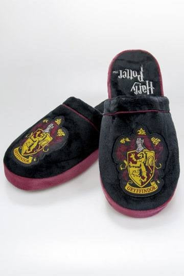 Chaussons Harry Potter – Gryffondor – Taille M – noir et bordeaux. Écusson brodé, intérieur doux. Parfaits pour les fans de la maison Gryffondor