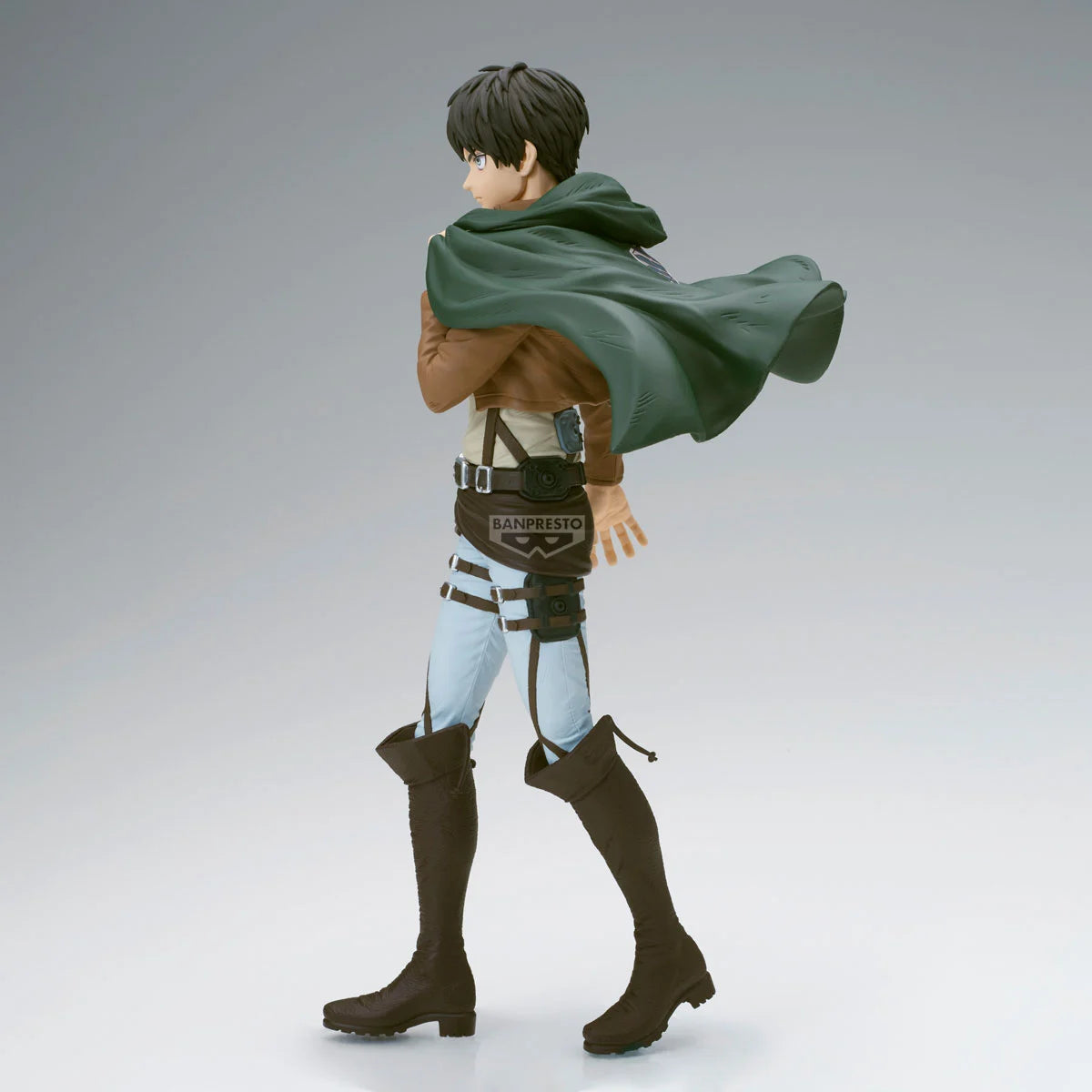 ⚔️🔥 Figurine Eren Yeager – Grandista – L’Attaque des Titans – 28 cm – Banpresto 🔥⚔️