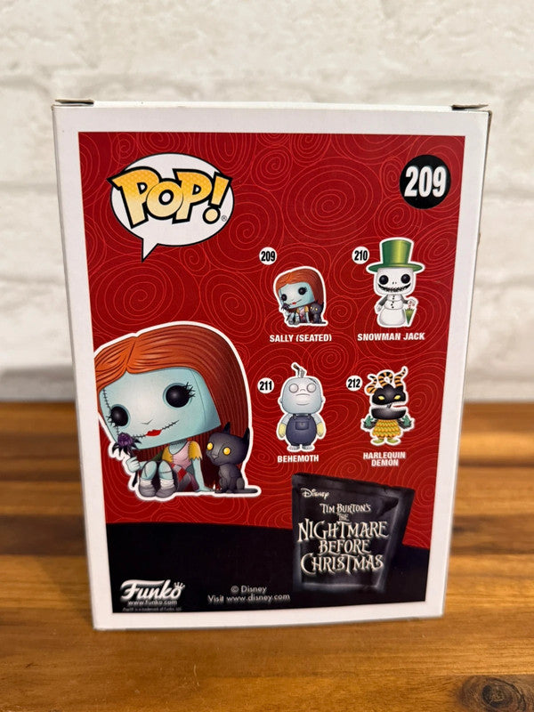 đđ€ Funko Pop! Disney N°209 â Sally (Seated) avec Chat â L'Ătrange NoĂ«l de Monsieur Jack â NYCC 2016 Exclusive đ€đ ( Occasion )