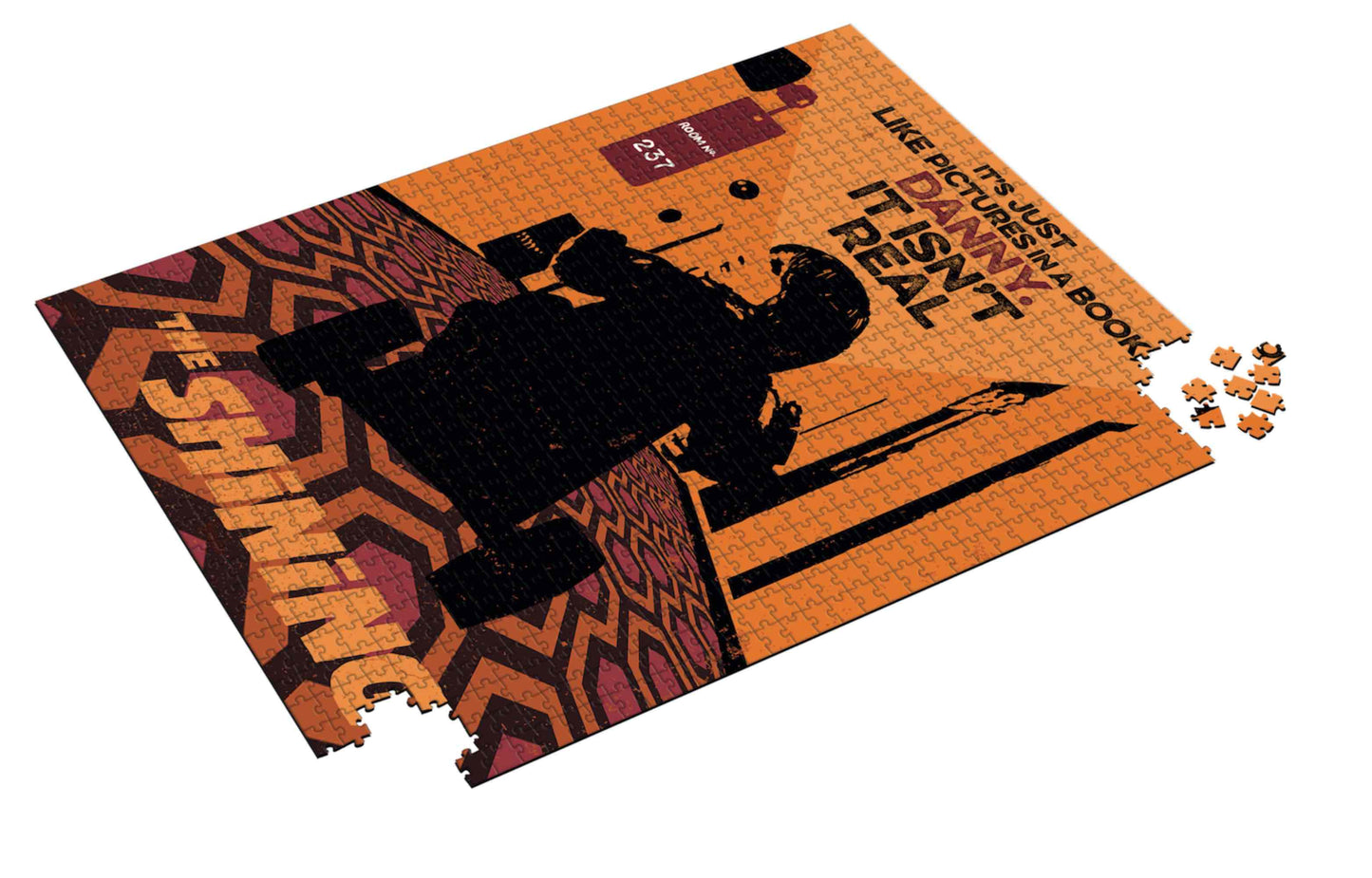 Puzzle The Shining – Danny dans le couloir – 1000 pièces – 48 x 68 cm – Collector. Une scène culte du film d’horreur de Stanley Kubrick avec Danny sur son tricycle. Un puzzle intense et graphique pour les amateurs de cinéma.