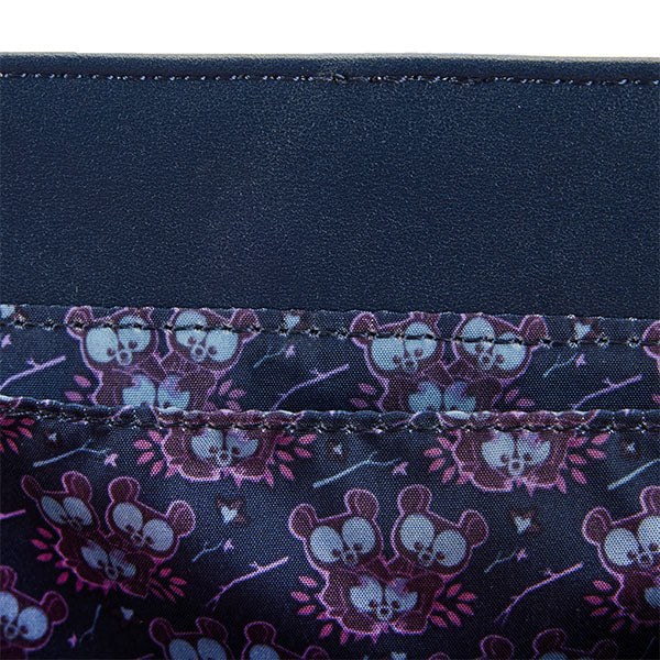 Sac à main Loungefly Rebelle représentant le Château de DunBroch avec un design détaillé et une finition premium