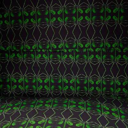 Sac à dos Loungefly – Alien Xenomorph Cosplay Glow. Design figural 3D du Xénomorphe avec détails bleus et slime vert fluorescent. Effet Glow-in-the-Dark. Un sac imposant parfait pour les fans de la saga Alien.