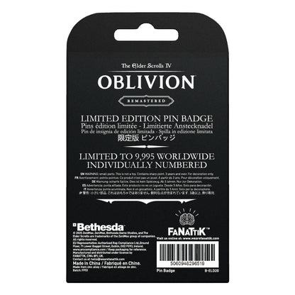 Pin badge The Elder Scrolls IV: Oblivion – The Adoring Fan – édition limitée. Badge en métal nickel noir numéroté individuellement, 45x40,7 mm, inspiré du célèbre PNJ du jeu.