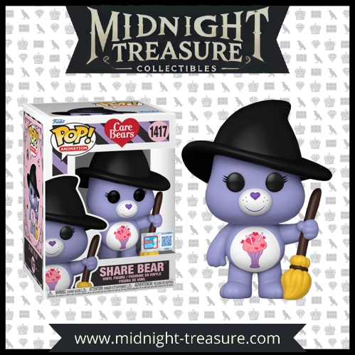 "Funko Pop! Care Bears – Share Bear (1417). Édition limitée Fall Convention NYCC 2024, Share Bear en tenue de sorcière avec un chapeau noir et un balai. Un must-have pour les fans des Bisounours !"

