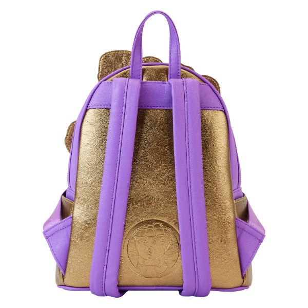 Sac à dos Loungefly – Marvel – Thanos Gauntlet – Infinity Saga – 23 x 27 x 11 cm. Sac or et violet avec gant en relief et pierres colorées. Un modèle puissant et brillant pour les fans de Marvel.


