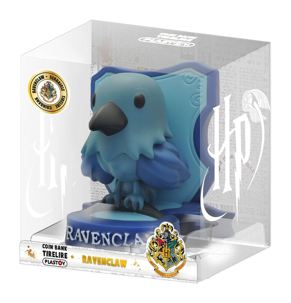 "Tirelire Serdaigle 14 cm – Harry Potter. Modèle en PVC haute qualité peint à la main, représentant l’aigle de la maison Serdaigle sur un blason bleu. Produit sous licence officielle. Un incontournable pour les fans et collectionneurs du Wizarding World."