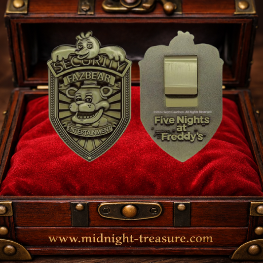 Réplique badge de sécurité Freddy Fazbear Five Nights at Freddy’s édition limitée en métal finition laiton antique.