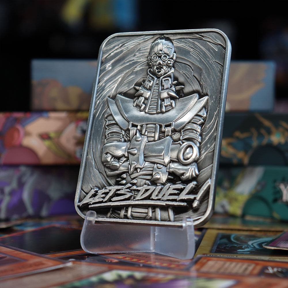 Carte Yu-Gi-Oh! – Jinzo – Réplique Métal 1:1 – Édition Limitée. Réplique premium en métal du célèbre monstre cybernétique Jinzo, format 7,5 x 5 cm. Une pièce de collection incontournable pour les fans de Yu-Gi-Oh!.