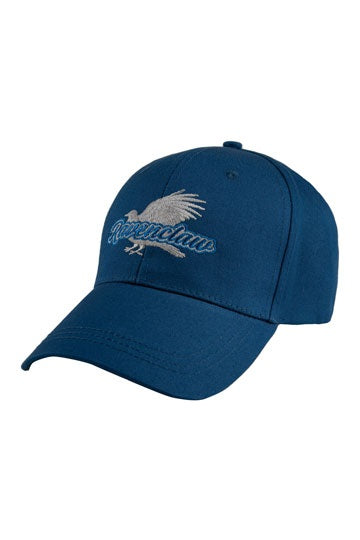 Casquette Serdaigle – Harry Potter – Modèle Baseball Officiel. Casquette bleue avec logo brodé Ravenclaw et devise de la maison. Un accessoire stylé et ajustable pour les fans de Serdaigle.