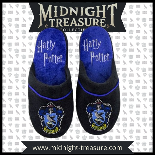 Chaussons Harry Potter – Serdaigle (Ravenclaw) – Taille M/L (41-45). Chaussons confortables en tissu polaire avec broderie du blason Serdaigle. Idéal pour les fans de la saga Harry Potter.