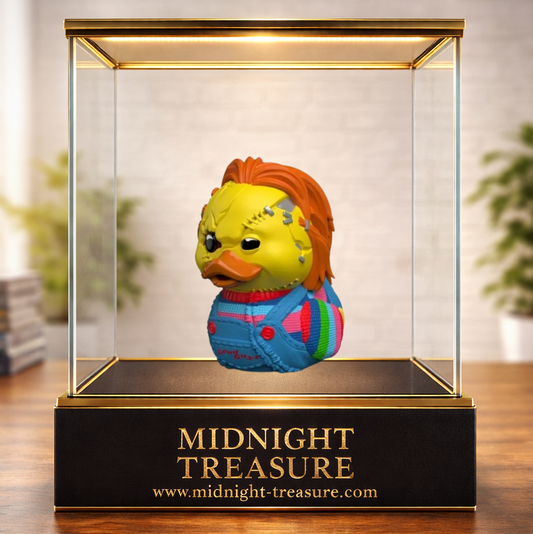 Mini TUBBZ Scarred Chucky Numskull vue de profil avec cheveux roux et tenue Good Guys