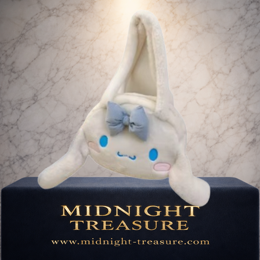 Grand sac à main Cinnamoroll Sanrio en peluche blanche de 31 cm avec longues oreilles, yeux bleus, joues roses et nœud bleu pastel.