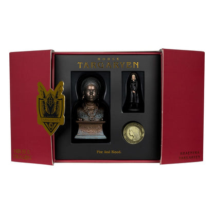 Collector Box House of the Dragon – Rhaenyra Targaryen. Coffret officiel comprenant buste 11,5 cm, mini-figure 5 cm, pièce de monnaie, arbre généalogique, carte de collection et marque-page. Un must-have pour les fans de House of the Dragon.