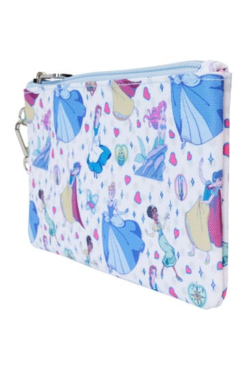 Porte-monnaie Disney by Loungefly – Princess Manga Style AOP Wristlet – 20 x 10 cm. Pochette en nylon avec motif all-over des princesses Disney en style manga et dragonne détachable.
