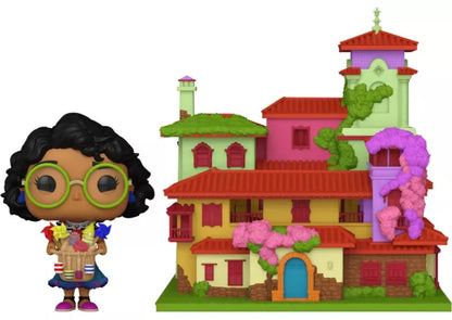 Funko Pop! Town Disney Encanto – Mirabel avec Casita (N°34). Figurine détaillée représentant Mirabel avec ses lunettes et sa tenue colorée, accompagnée de la maison magique Casita. Un set incontournable pour les fans d’Encanto.
