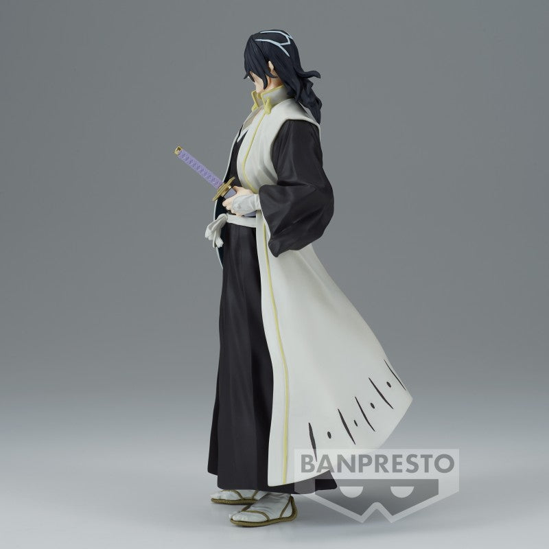 Figurine Bleach - Byakuya Kuchiki, capitaine de la 6e division, en PVC/ABS de 15 cm, avec haori et zanpakuto