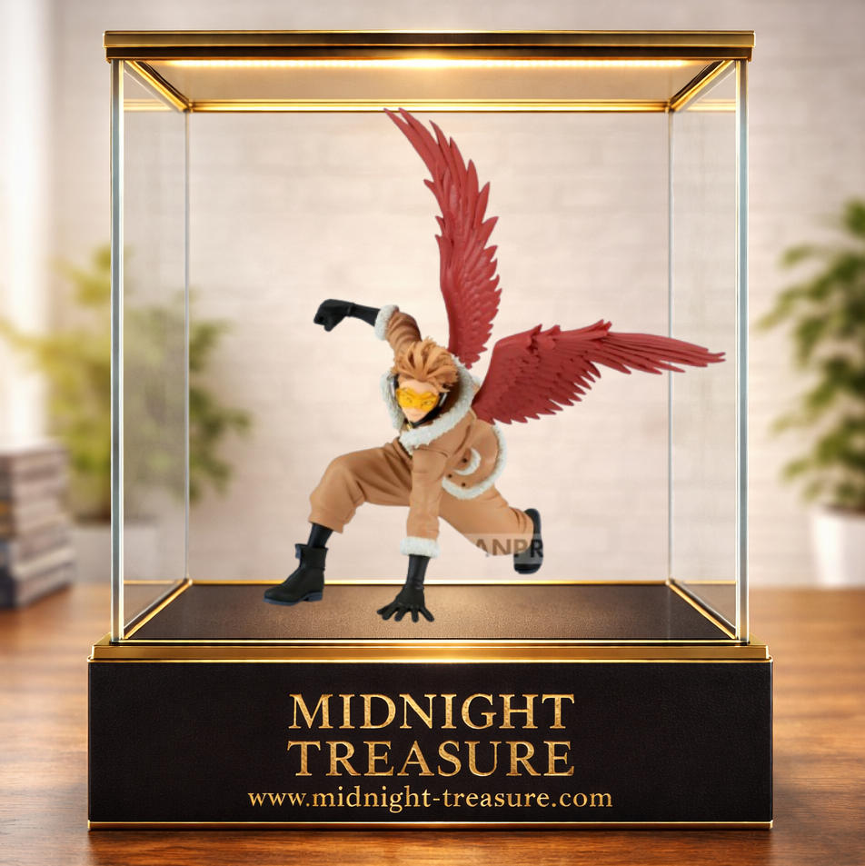 Figurine My Hero Academia – Hawks – The Amazing Heroes – 11 cm – Banpresto. Hawks adopte une pose dynamique avec ses immenses ailes rouges déployées et son équipement de héros emblématique. Une figurine détaillée parfaite pour les fans de My Hero Academia.