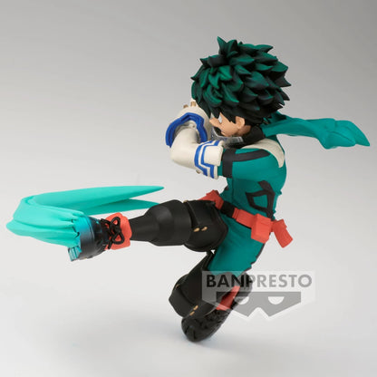 Figurine PVC Izuku Midoriya (Deku) – The Amazing Heroes Plus (10 cm) de My Hero Academia. Une pose dynamique avec des effets d’énergie, fidèle au personnage du célèbre shonen. Produit officiel Banpresto.