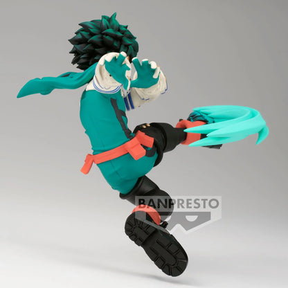 Figurine PVC Izuku Midoriya (Deku) – The Amazing Heroes Plus (10 cm) de My Hero Academia. Une pose dynamique avec des effets d’énergie, fidèle au personnage du célèbre shonen. Produit officiel Banpresto.