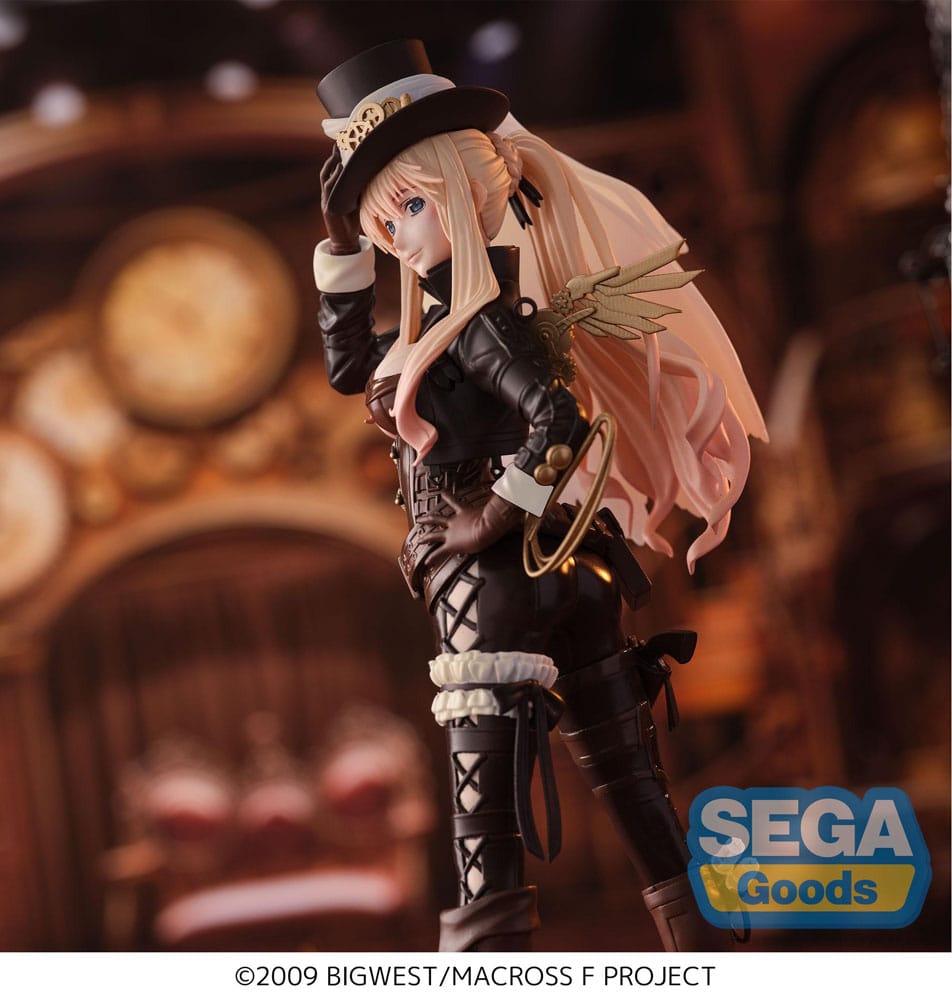 Figurine Macross Frontier – Sheryl Nome "Figurizma Ver." – 19 cm – SEGA. Sheryl Nome en tenue steampunk élégante avec haut-de-forme et ailes dorées. Une figurine détaillée incontournable pour les fans de Macross.