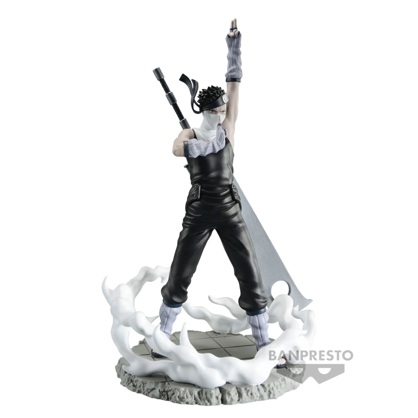 Figurine Naruto – Momochi Zabuza – Memorable Saga – 14 cm – Banpresto. Zabuza effectue un sceau de Jutsu en pleine invocation de brume, avec son épée Kubikiribōchō dans le dos et un effet de fumée translucide l’entourant. Une figurine dynamique et fidèle à l’anime, parfaite pour les fans de Naruto.