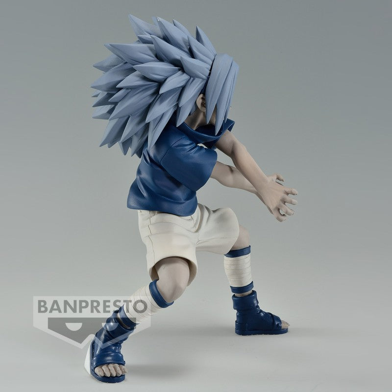 "Figurine Naruto Shippuden – Sasuke Uchiha – Marque du Maudit – 13 cm – PVC/ABS. Sasuke en posture dynamique avec la marque maudite activée, idéal pour compléter votre collection Naruto."

