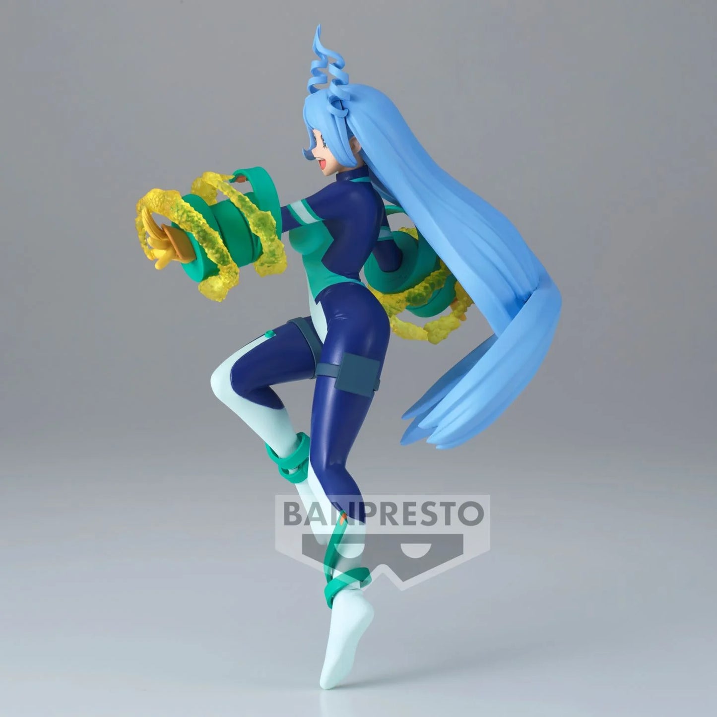 Figurine My Hero Academia – Nejire Hado – The Amazing Heroes – 17 cm – Banpresto. Nejire Hado en pleine activation de son Alter "Vagues de Choc", libérant des ondes d’énergie en spirale. Une figurine détaillée parfaite pour les fans de My Hero Academia