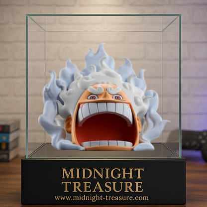 Figurine One Piece – Monkey D. Luffy Gear 5 – 14 cm – Banpresto. Tête expressive et stylisée de Luffy dans sa forme divine Nika, criant puissance et liberté. Une pièce originale pour les fans de One Piece.