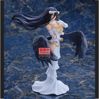 Figurine Overlord – Albedo – 20 cm – Banpresto. Albedo en robe blanche, ailes noires détaillées, expression douce. Une figurine élégante parfaite pour les fans d’Overlord.