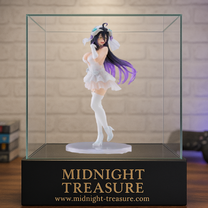 Figurine Overlord – Albedo (Wedding Ver.) – Coreful – 18 cm. Albedo en robe de mariée blanche avec voile et roses décoratives. Une figurine raffinée et élégante pour les fans d’Overlord.