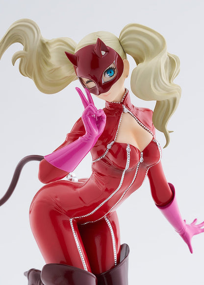 Figurine Persona 5 Royal – Panther (Ann Takamaki) – Pop Up Parade – 17 cm – Good Smile Company. Panther en combinaison rouge brillante et masque félin, posant avec élégance. Une figurine détaillée parfaite pour les fans de Persona 5
