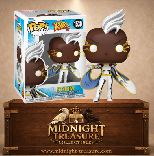 Funko Pop! N°1539 – Storm Tornade de X-Men ’97, en combinaison blanche avec crête iroquoise, cape et yeux lumineux entourés d’éclairs.