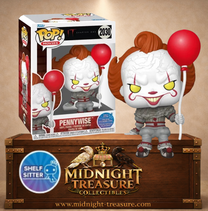 Funko Pop! Movies N°2030 – Pennywise assis tenant son ballon rouge dans la gamme Shelf Sitter inspirée du film IT Chapter One (Ça : Chapitre 1).