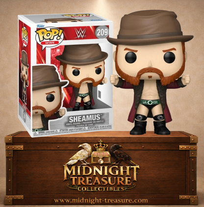Funko Pop! WWE N°209 – Sheamus avec son chapeau, son manteau bordeaux et sa célèbre barbe rousse.