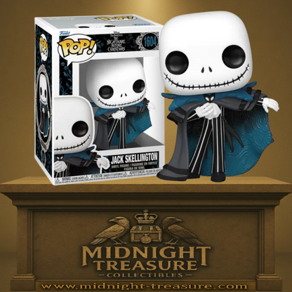 Funko Pop! The Nightmare Before Christmas – Jack Skellington (N°1604). Figurine élégante avec cape bleue et costume rayé noir et blanc, inspirée du film culte de Tim Burton.