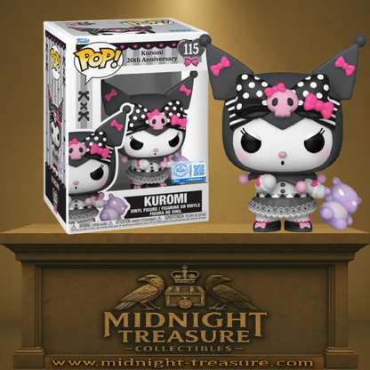 Funko Pop! Sanrio – Kuromi (20th Anniversary) (N°115). Figurine mignonne et gothique avec tenue noire et rose, crâne emblématique et peluche violette. Une Pop! adorable et rebelle pour les fans de Kuromi.