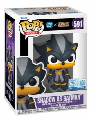 Funko Pop! Sonic the Hedgehog x DC Comics – Shadow as Batman (N°591). Figurine de Shadow déguisé en Batman avec cape violette et costume noir. Un crossover unique et iconique.