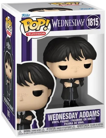Funko Pop! Wednesday (Netflix) – Wednesday Addams (N°1815). Figurine représentant Wednesday en uniforme de Nevermore avec ses tresses et son air glacial. Une pièce incontournable pour les fans de la série et de l’univers Addams.