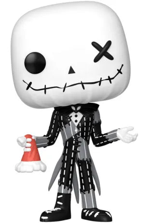 Funko Pop! The Nightmare Before Christmas – Jack Skellington Patchwork (N°1633). Jack tenant un bonnet de Noël, avec costume patchwork détaillé. Figurine idéale pour les fans du film culte.