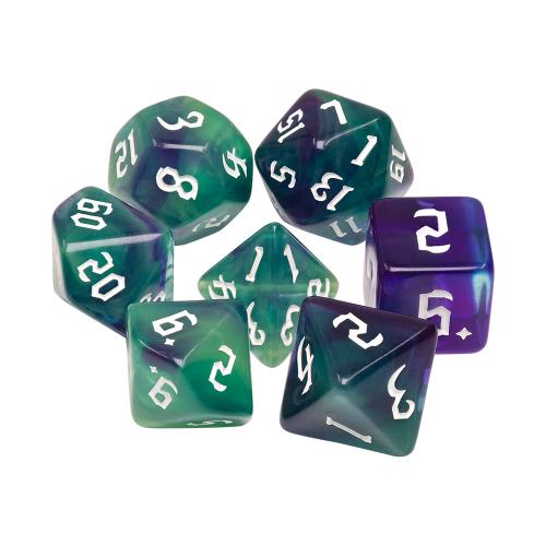 Lot de 7 dés en boîte – Green Goblins – Jeu de rôle. Set complet marbré vert et violet avec chiffres blancs (D4, D6, D8, D10, D00, D12, D20). Un design malicieux et unique, parfait pour Donjons & Dragons, Pathfinder et autres jeux de rôle.