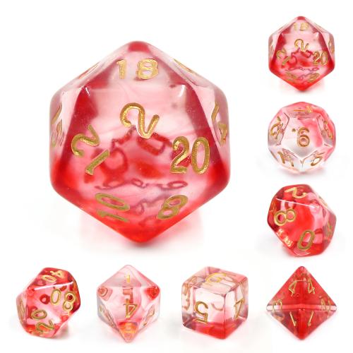 Lot de 7 dés en boîte – Crimson Light – Jeu de rôle. Set complet rouge translucide avec chiffres dorés (D4, D6, D8, D10, D00, D12, D20). Un design raffiné et éclatant, parfait pour Donjons & Dragons, Pathfinder et autres jeux de rôle.