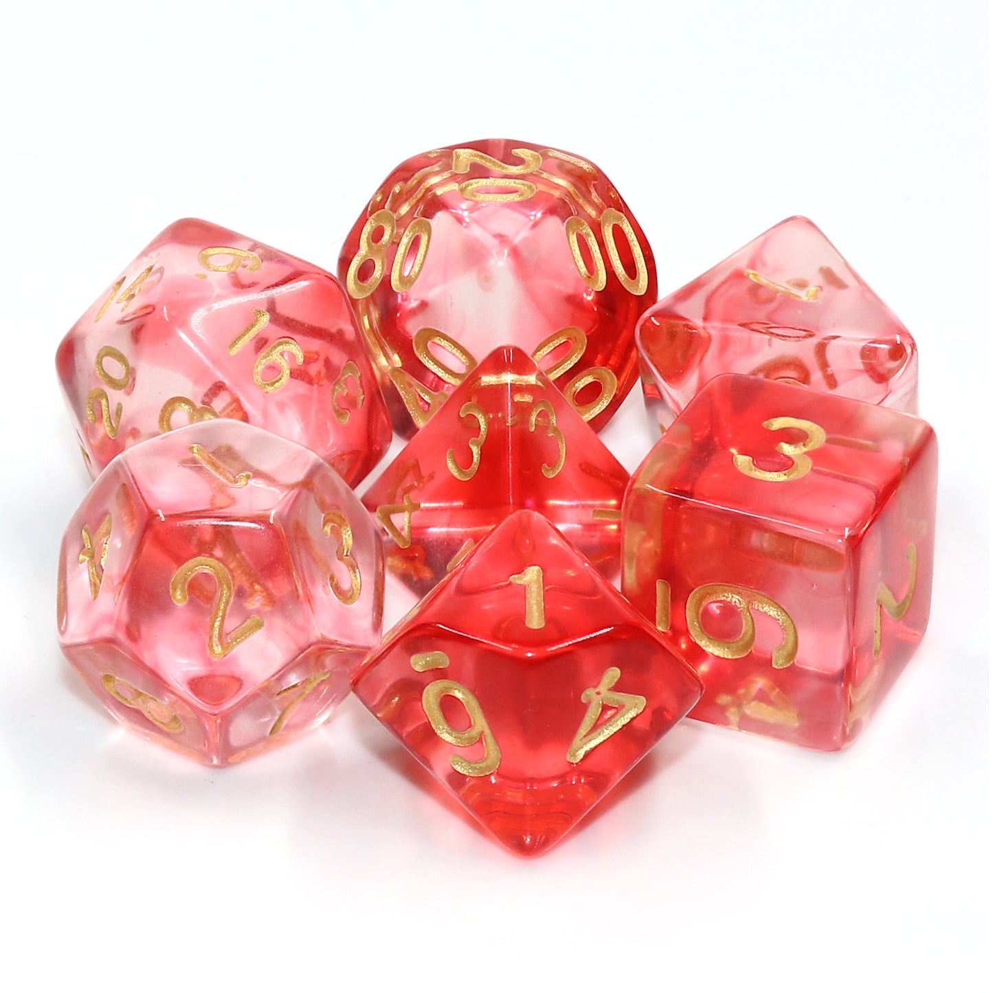 Lot de 7 dés en boîte – Crimson Light – Jeu de rôle. Set complet rouge translucide avec chiffres dorés (D4, D6, D8, D10, D00, D12, D20). Un design raffiné et éclatant, parfait pour Donjons & Dragons, Pathfinder et autres jeux de rôle.