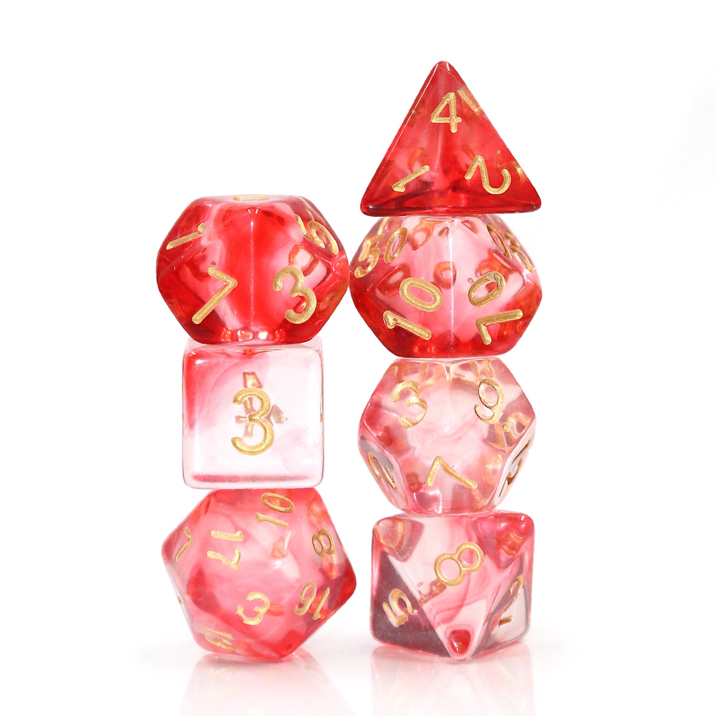Lot de 7 dés en boîte – Crimson Light – Jeu de rôle. Set complet rouge translucide avec chiffres dorés (D4, D6, D8, D10, D00, D12, D20). Un design raffiné et éclatant, parfait pour Donjons & Dragons, Pathfinder et autres jeux de rôle.