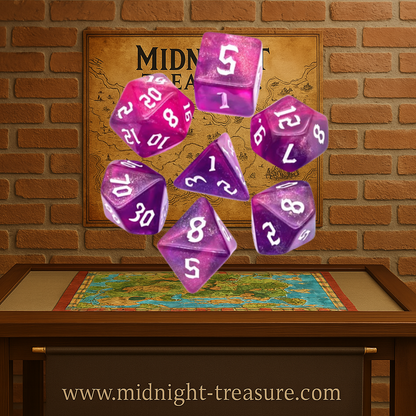 📝 Texte ALT optimisé :
Lot de 7 dés multiformat en boîte – Rose Paillettes – Jeu de rôle. Set en résine rose et violet translucide avec effet pailleté et chiffres blancs (D4, D6, D8, D10, D00, D12, D20). Un design scintillant et magique parfait pour Donjons & Dragons, Pathfinder et autres jeux de rôle.