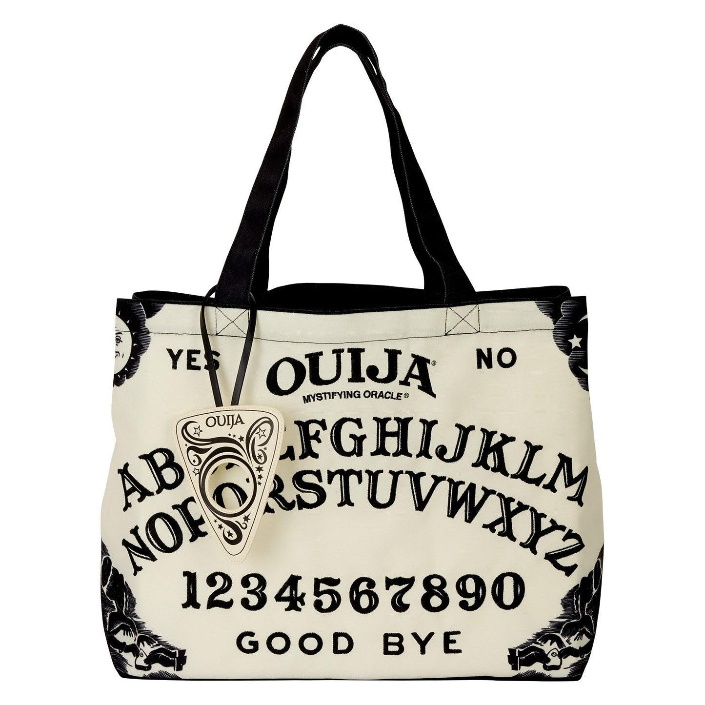 Tote Bag Loungefly Ouija Board – Hasbro. Sac canvas grand format avec design planche Ouija et effet Glow-in-the-Dark. Accessoire pratique et mystique pour fans d’ésotérisme et de pop culture.