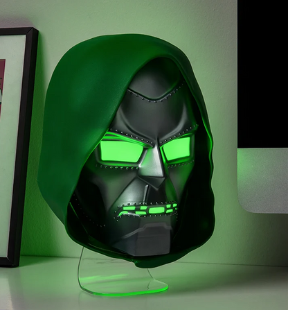 💚🤖 Marvel – Doctor Doom (Docteur Fatalis) – Lampe masque 3D – 23 cm 🤖💚