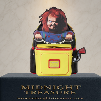 Mini sac à dos Loungefly – Chucky – Jack In The Box – 22,8 x 26,6 x 11,4 cm. Sac noir, jaune et rouge avec Chucky en relief, clown en 3D et motifs embossés. Un must-have pour les fans de Chucky et de films d’horreur.

