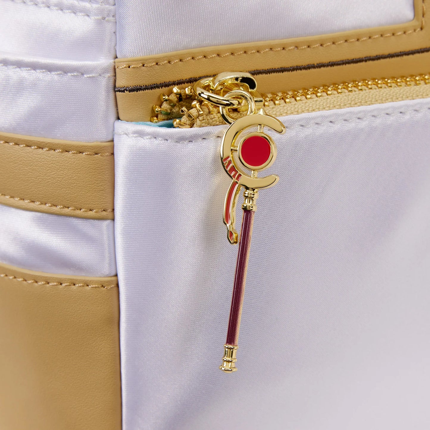 🪄⚪ Mini Sac à Dos Loungefly – Frieren Cosplay – Frieren: Beyond Journey’s End ⚪🪄
