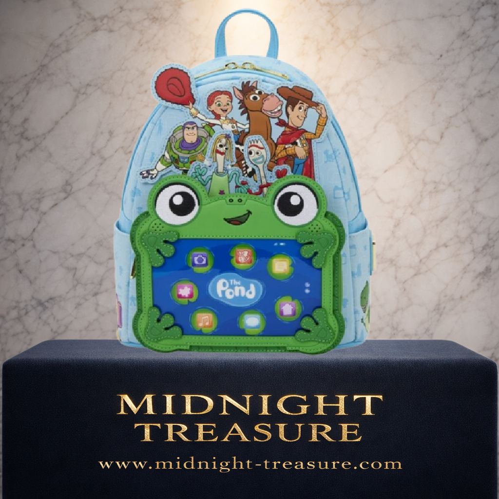 Mini sac à dos Loungefly Toy Story 5 – Woody, Buzz l'Éclair, Jessie, Forky et Lilypad – 23 x 27 x 12 cm. Sac collector Disney Pixar avec détails en PVC, broderies et grande poche frontale inspirée de The Pond.